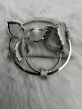 Vintage Bond Boyd Sterling 925 Floral Infinity Brooch